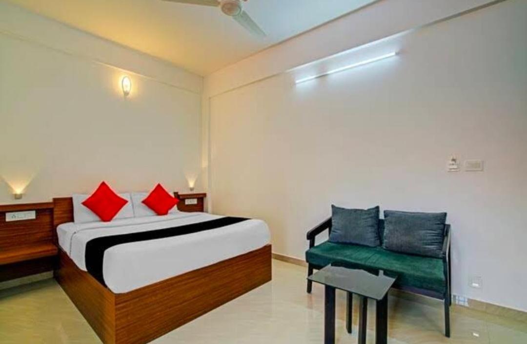 Phoenix Holidays Kochi Zewnętrze zdjęcie